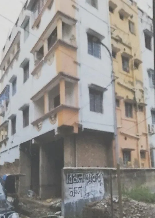 Flat in Garui, North 24 Parganas